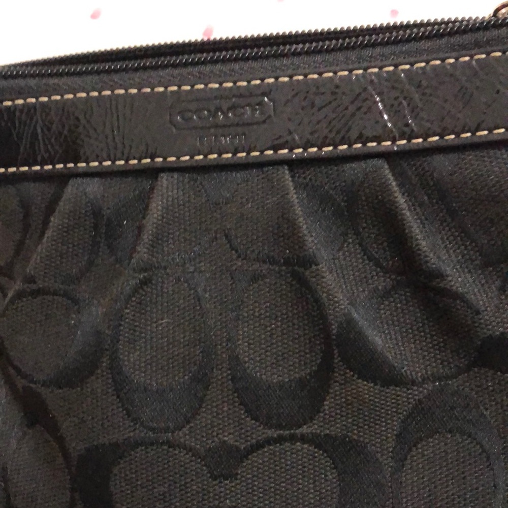 Wristlet - Picture 2 of 3